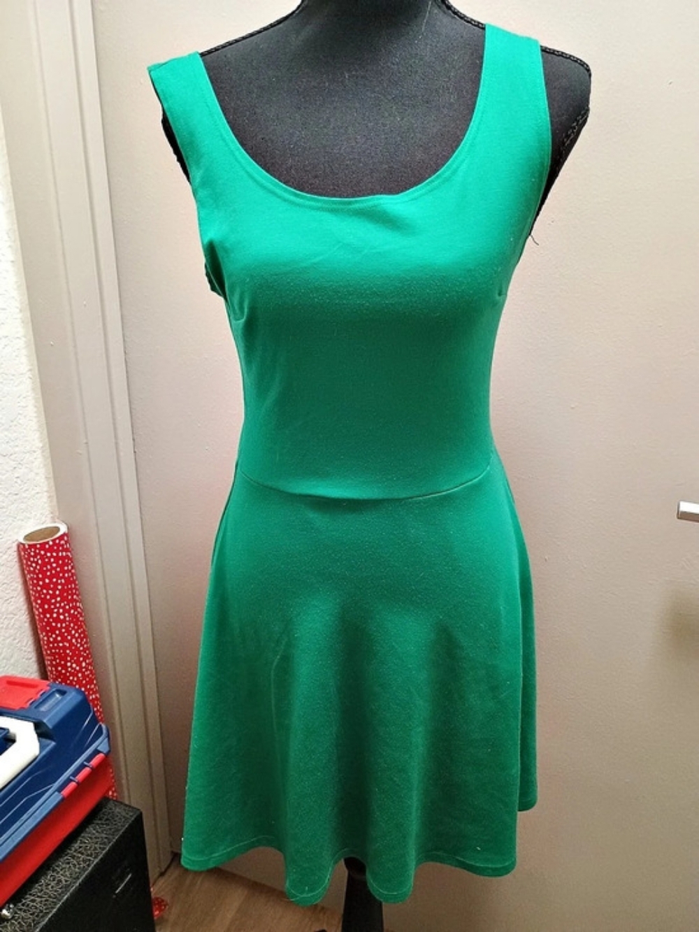 Vibe Sportswear Sleeveless Mini Dress in Green Size Small Like New